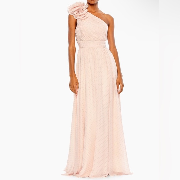Mac DuggalOne-Shoulder Polka Dot Gown